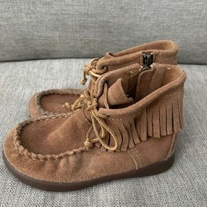 Ugg kid boots! Size 10